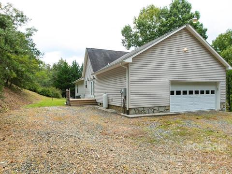 146 Pine Valley Ln, Marshall, NC 28753 photo 25
