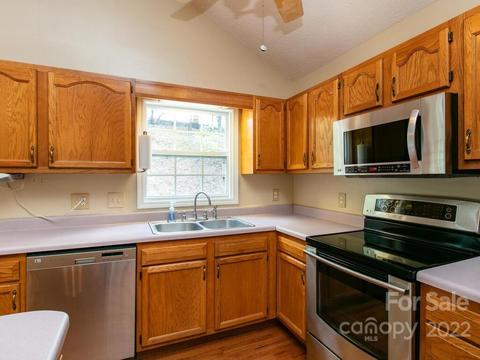 146 Pine Valley Ln, Marshall, NC 28753 photo 7