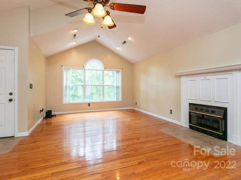 146 Pine Valley Ln, Marshall, NC 28753 photo 13