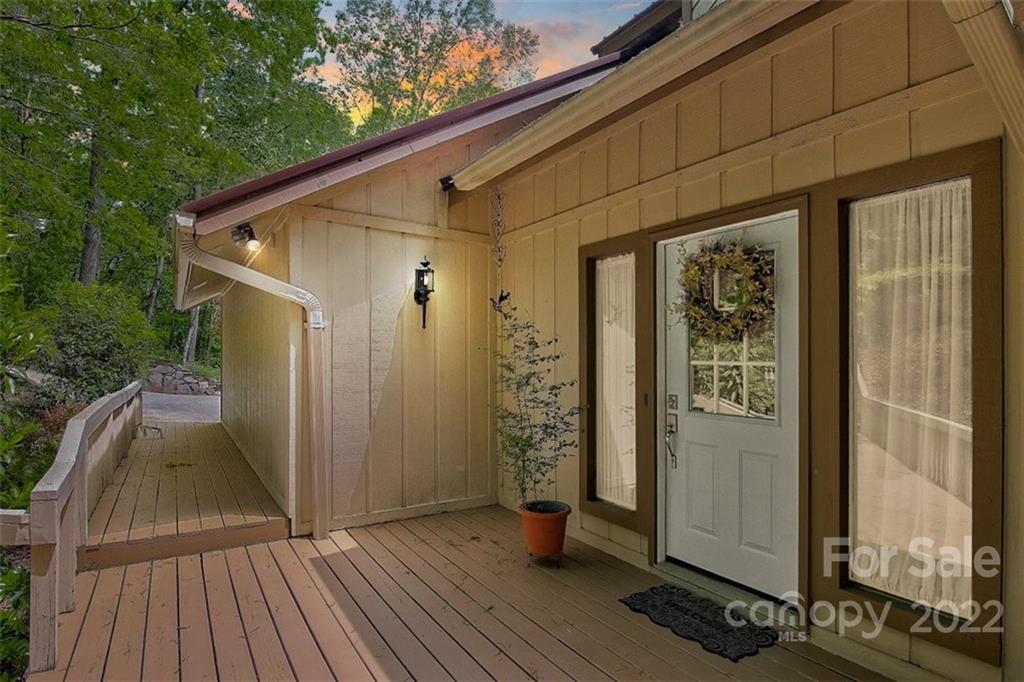 255 Gateway 5 Dr Unit 5  