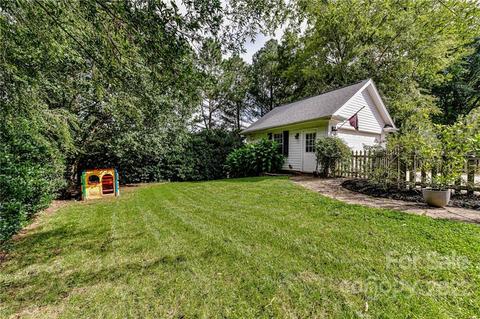 107 Spencer St, Davidson, NC 28036 photo 23