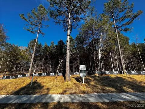 21005 Vandrake 1 Cir #1, Davidson, NC 28036