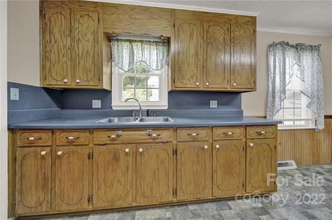 2072 Old Evans Cir, Lancaster, SC 29720 photo 10