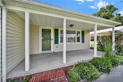 2072 Old Evans Cir, Lancaster, SC 29720 photo 3