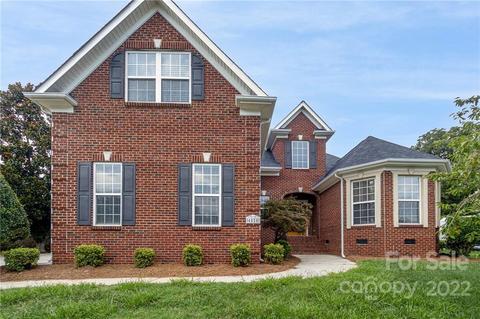 4028 Troon Dr, Concord, NC 28027
