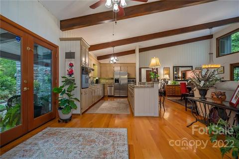 431 Red Fox Cir, Tryon, NC 28782 photo 8