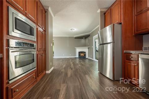 6410 Big Level Rd, Mill Spring, NC 28756 photo 11