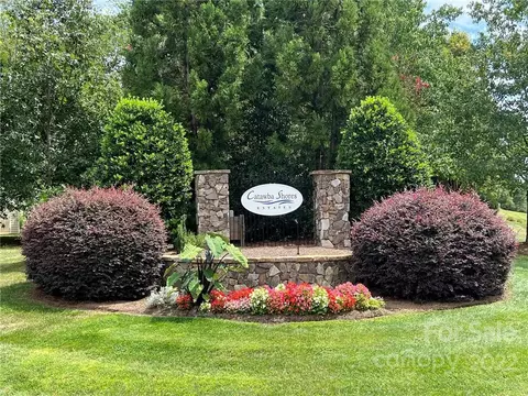 1827 White Fawn Ln, Rock Hill, SC 29730