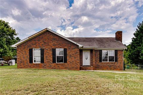 4115 Mountain Dr, Monroe, NC 28112 photo 1