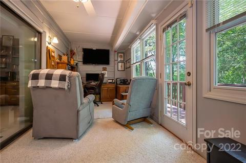 54 Mahler Ln, Tryon, NC 28782 photo 8