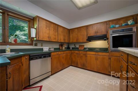 54 Mahler Ln, Tryon, NC 28782 photo 14