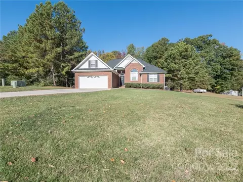 2520 Sutherland Pl, Concord, NC 28027 photo 2