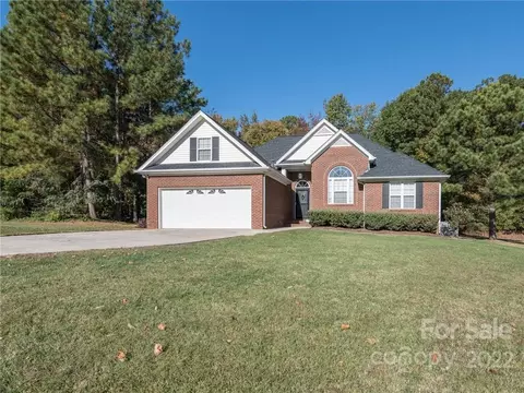 2520 Sutherland Pl, Concord, NC 28027 photo 3