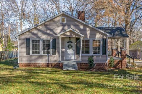 21019 Pine St, Cornelius, NC 28031 photo 2