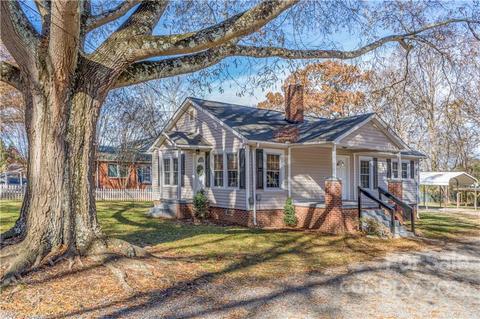 21019 Pine St, Cornelius, NC 28031 photo 13