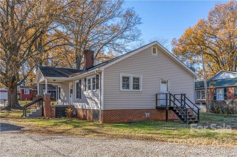 21019 Pine St, Cornelius, NC 28031 photo 9