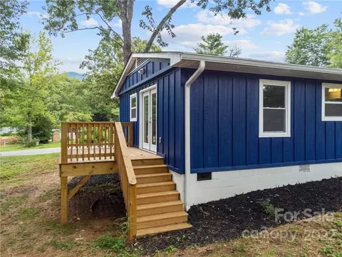 435 Thermal View Rd, Tryon, NC 28782 photo 3