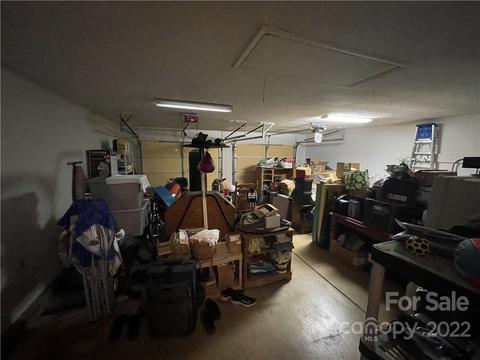 1374 Pear Dr, Conover, NC 28613 photo 23