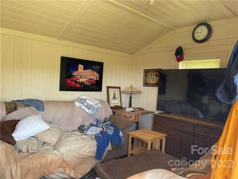 1374 Pear Dr, Conover, NC 28613 photo 27