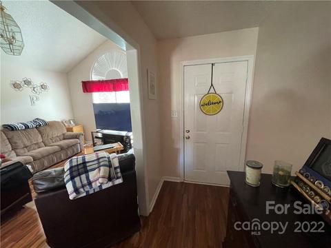 1374 Pear Dr, Conover, NC 28613 photo 8