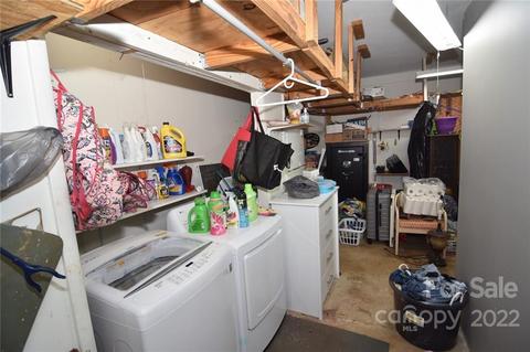 907 15th St, Conover, NC 28613 photo 27