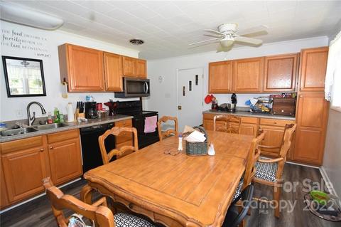 907 15th St, Conover, NC 28613 photo 33