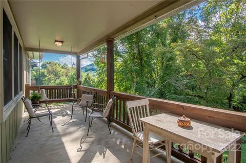 66 Mitchell Rd, Sylva, NC 28779 photo 2