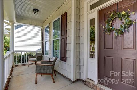 17737 Morehampton Ave, Cornelius, NC 28031 photo 2