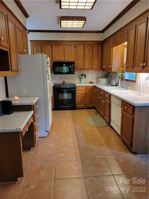708 Winding Brook Rd, Monroe, NC 28112 photo 6