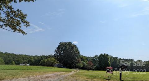 241 Lynch Rd, Mill Spring, NC 28756 photo 18