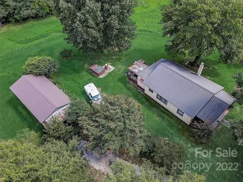 241 Lynch Rd, Mill Spring, NC 28756 photo 4