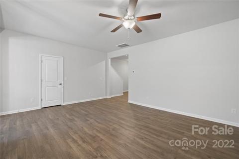 3802 Yorkshire Pl, Terrell, NC 28682 photo 6