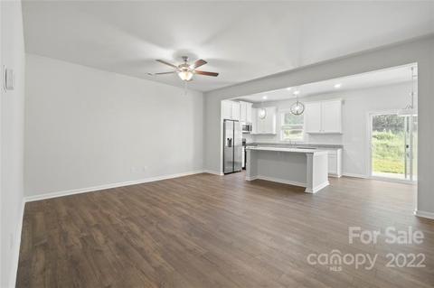 3802 Yorkshire Pl, Terrell, NC 28682 photo 5