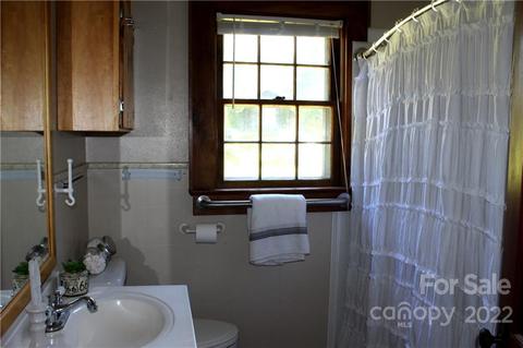 1376 Newfound Rd, Canton, NC 28716 photo 16
