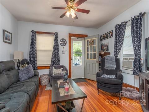 43 3rd St, Canton, NC 28716 photo 4