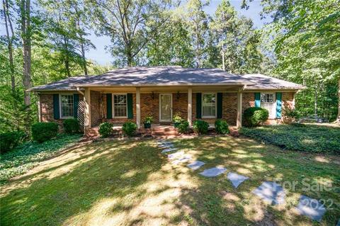 5585 Castle Rd, Concord, NC 28027 photo 1