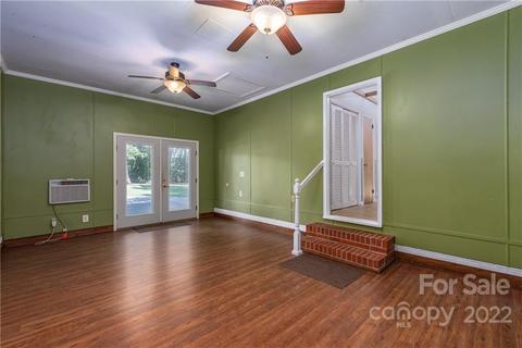 708 W Main St, Locust, NC 28097 photo 8
