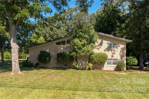 708 W Main St, Locust, NC 28097 photo 1