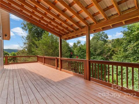 14 Hidden Rd, Clyde, NC 28721 photo 9