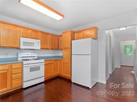 14 Hidden Rd, Clyde, NC 28721 photo 7