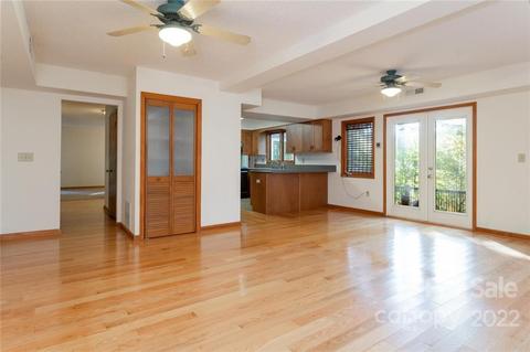 35 Spring Ln, Fairview, NC 28730 photo 15