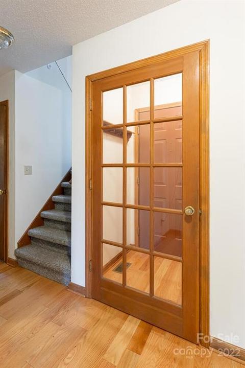35 Spring Ln, Fairview, NC 28730 photo 6