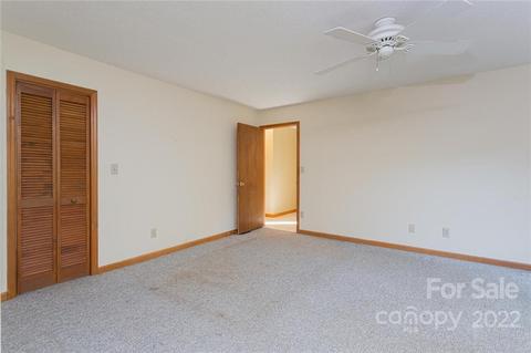 35 Spring Ln, Fairview, NC 28730 photo 31