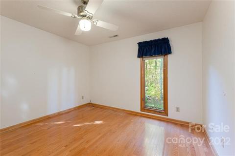 35 Spring Ln, Fairview, NC 28730 photo 30