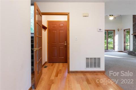 35 Spring Ln, Fairview, NC 28730 photo 7