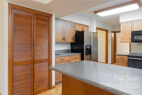 35 Spring Ln, Fairview, NC 28730 photo 18