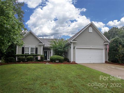 2011 Fairburn Ct, Fort Mill, SC 29708 photo 1
