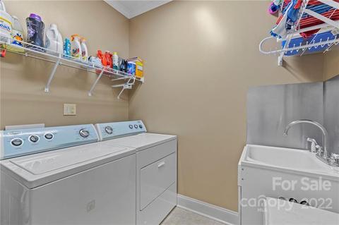 280 Hunter Ridge Dr, Marshall, NC 28753 photo 32
