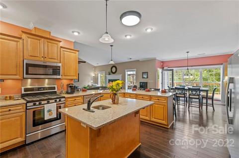 280 Hunter Ridge Dr, Marshall, NC 28753 photo 22