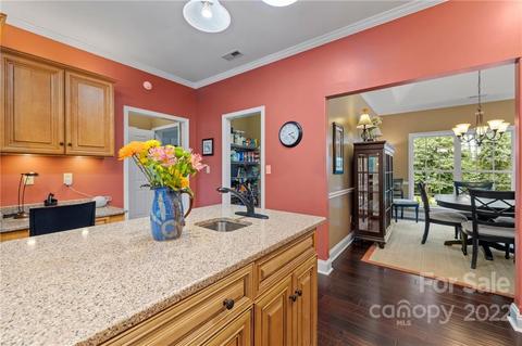 280 Hunter Ridge Dr, Marshall, NC 28753 photo 23